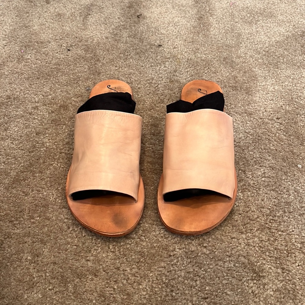 Free people sandals